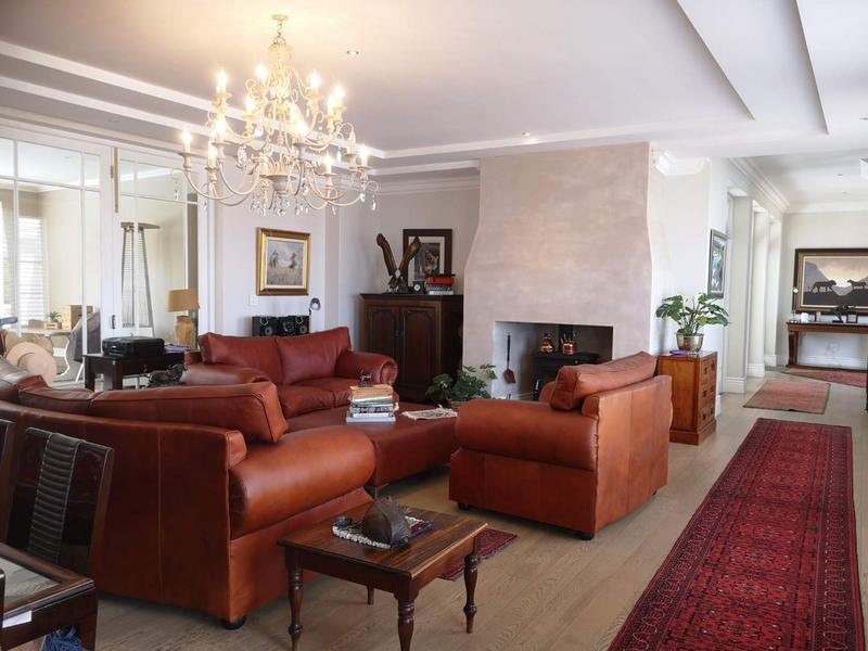 5 Bedroom Property for Sale in Sir Lowrys Pass Village Western Cape